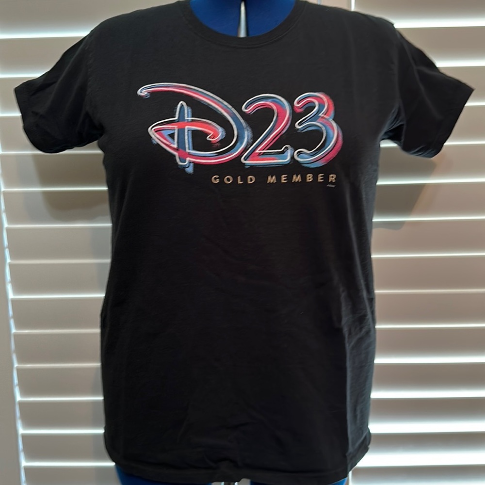 D23, Disney tee